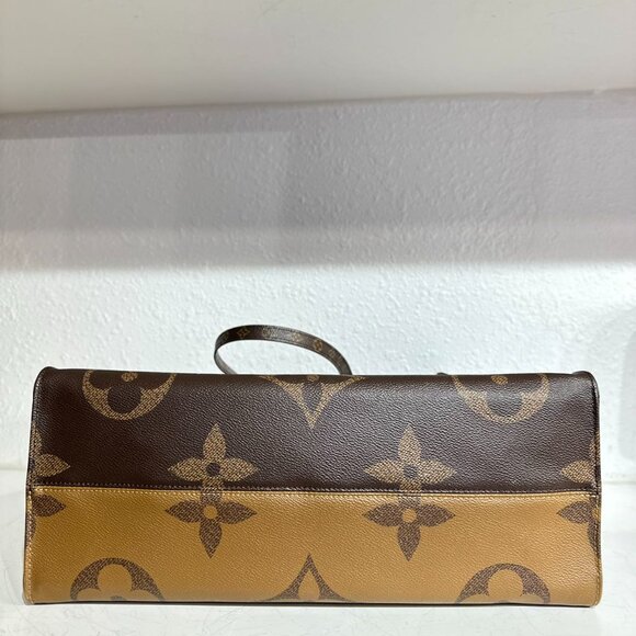 Louis Vuitton Monogram Canvas Leather On The Go GM Shoulder Bag - Picture 5 of 9